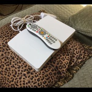 TiVo BOLT 500 GB DVR and Streaming Media Player 4K